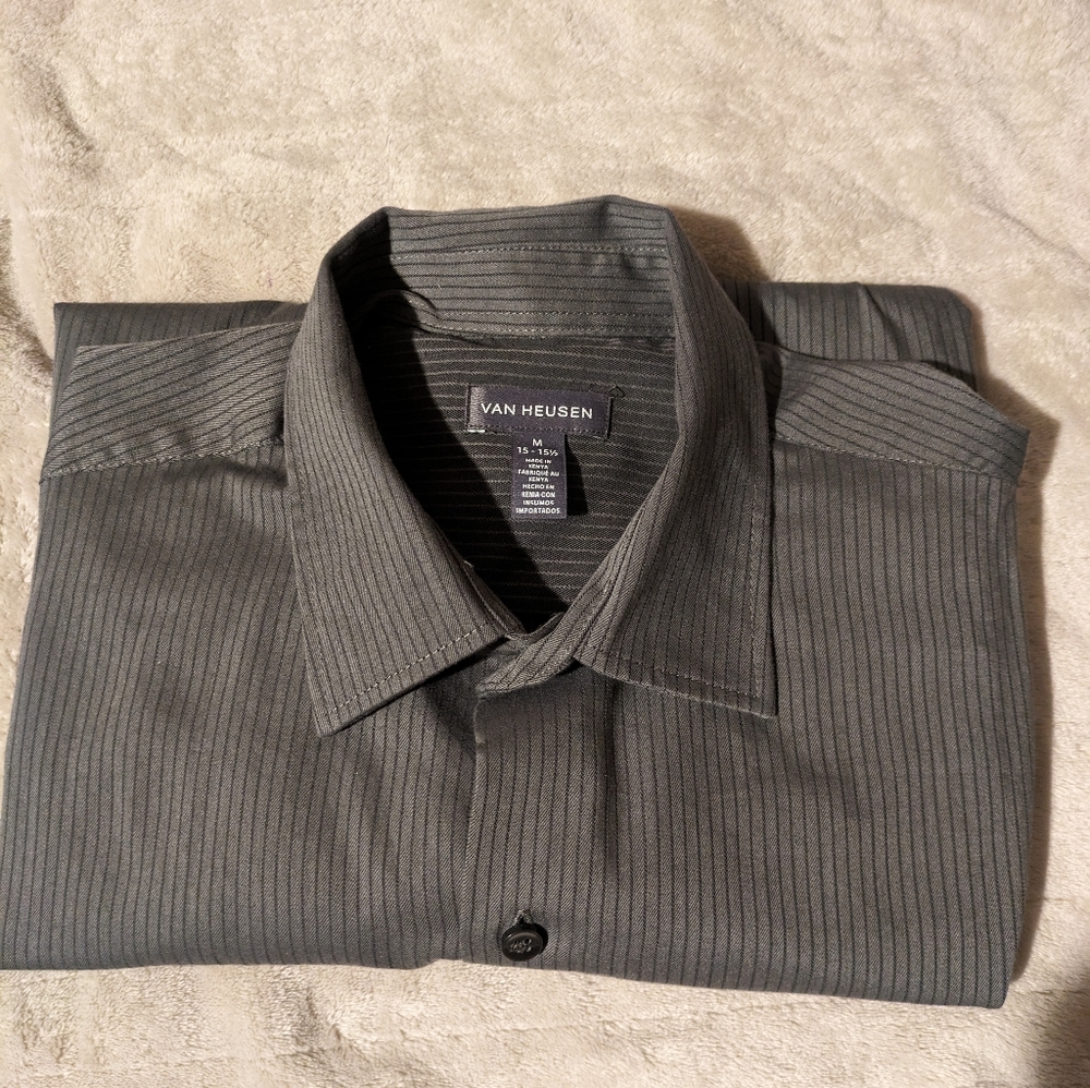 Van Heusen dress shirt